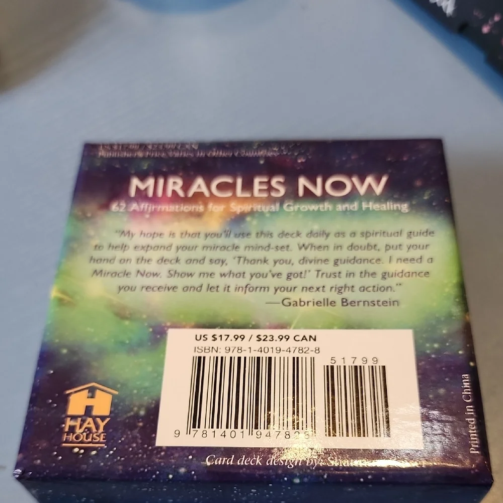Gabrielle Bernstein Miracles Now Card Deck - Multicolor - Picture 2 of 8